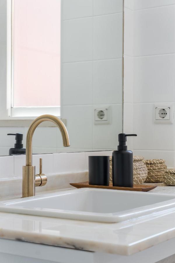 Casa Boma Lisboa - Lighting Apartment With Private Balcony - Campolide I エクステリア 写真